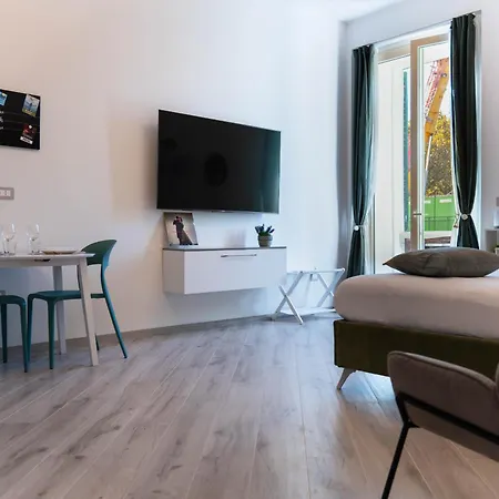 アパート Notes In Corvetto By Wonderful Italy ジェノヴァ